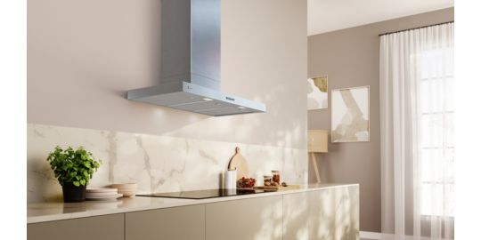 Hotte décorative murale NEFF D95BCC2L0