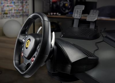 Volant + Pédalier THRUSTMASTER T80 RW Ferrari 488 GTB edition PS5/PS4