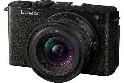 Appareil photo Hybride PANASONIC Kit Lumix S full Frame S9 Noir  + 18-40m