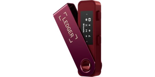 Crypto wallet LEDGER Nano S Plus Magenta Carminé