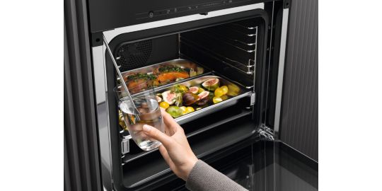 Four Pyro MIELE H 7164 BP