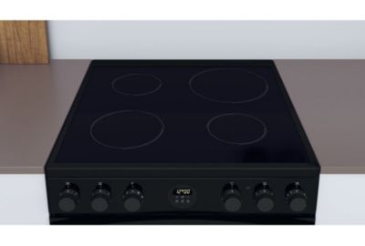 Cuisinière vitrocéramique INDESIT IS67V5CCB/FR