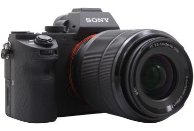 Appareil photo Hybride SONY A7 II + 28-70mm Reconditionné