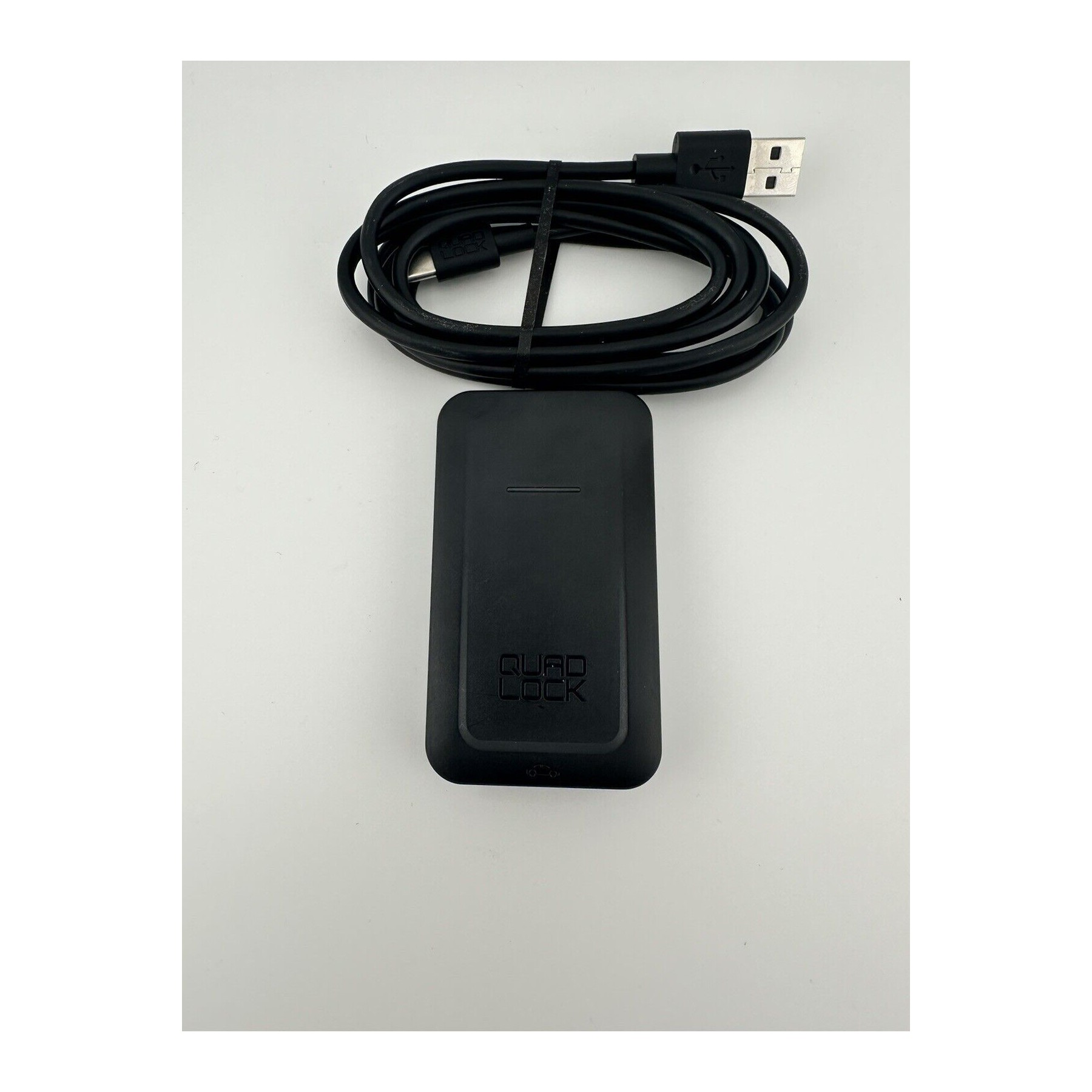Chargeur QUAD LOCK QLA-CPA  - ADAPTATEUR CARPLAY