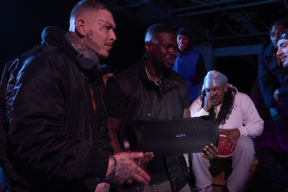 URL SCENE7