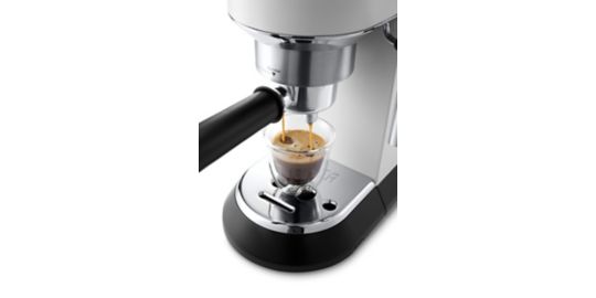Expresso DELONGHI EC695.W Dedica blanc