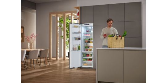 Réfrigérateur 1 porte encastrable MIELE K 7747 C 125 Gala Edition