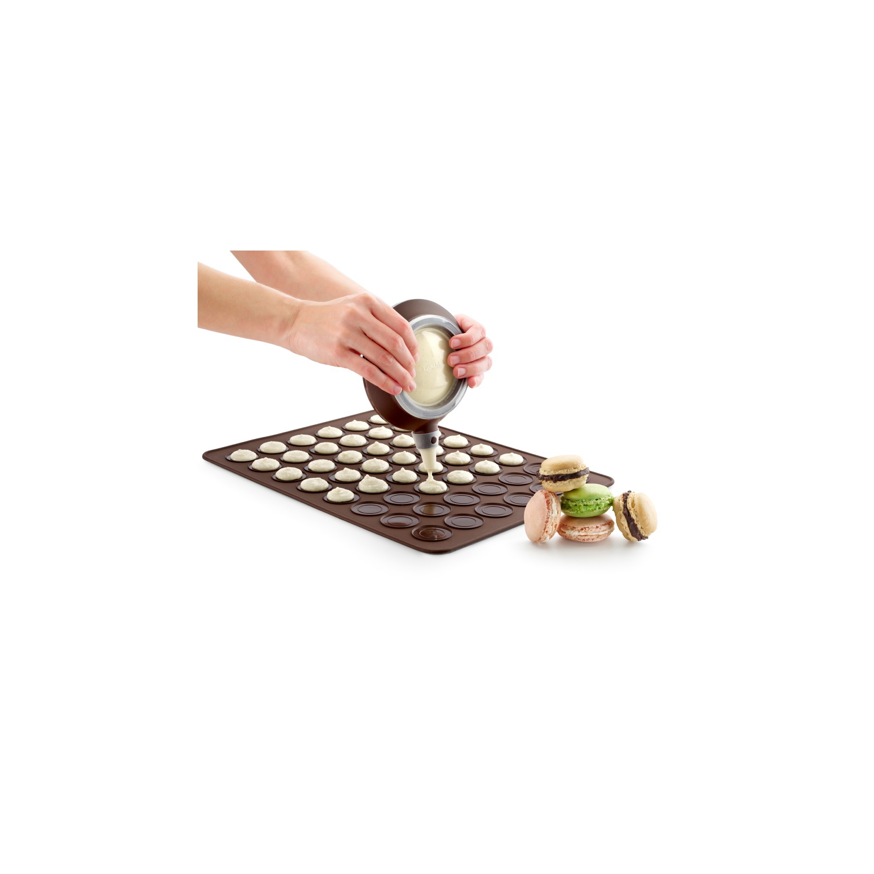 Kit Pâtisserie LEKUE Kit macarons 1 tapis + 1 poche à douille