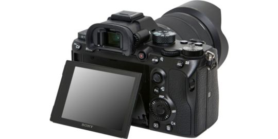 Appareil photo Hybride SONY A7 III + 28-70mm