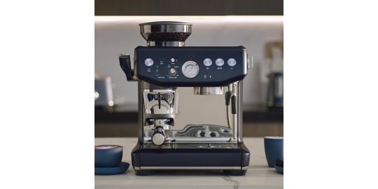 Machine à expresso SAGE APPLIANCES the barista express impress bleu prune