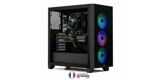 PC Gamer CORSAIR 3000D R79070XTXFR - AMD Ryzen 7 5700X - AMD Radeon RX 9070 XT - 16 Go RAM DDR4 - SSD 1 To - SANS OS